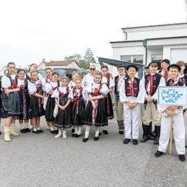 Zväčšiť fotografiu detske-krojovane-slavnosti-vo-velkych-levaroch-(78)