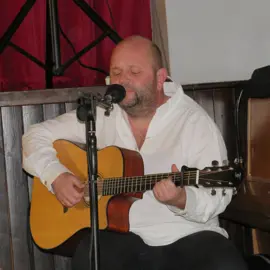 Zväčšiť fotografiu divadelne_predstavenie_medlen__053