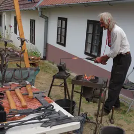 Zväčšiť fotografiu habansky-hodovy-jarmok-2026-(7)