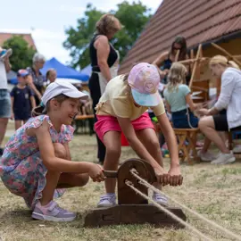 Zväčšiť fotografiu habansky-hodovy-jarmok-2026-(91)