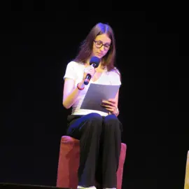 Zväčšiť fotografiu literarne-soiree-(13)