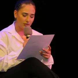 Zväčšiť fotografiu literarne-soiree-(24)