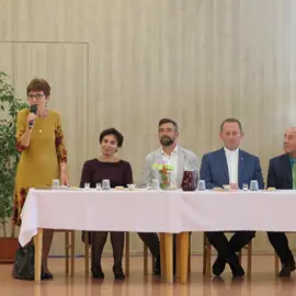 Zväčšiť fotografiu posedenie-s-dochodcami-2026-(4)