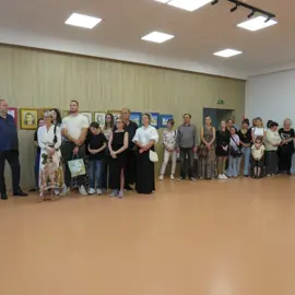 Zväčšiť fotografiu retro-malby-a-kresby---peter-kovarovic-(15)
