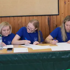 Zväčšiť fotografiu stolnotenisovy-turnaj-o-putovny-pohar-starostu-obce-30.-rocnik-(10)