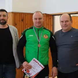 Zväčšiť fotografiu stolnotenisovy-turnaj-o-putovny-pohar-starostu-obce-30.-rocnik-(40)