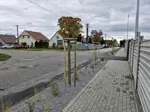 Na Športovej ulici sme vybudovali nový chodník a vysadili zeleň